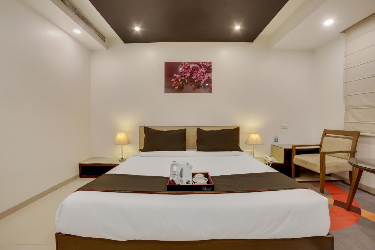 Townhouse Oak Safdarjung Hotel New Delhi Exterior foto