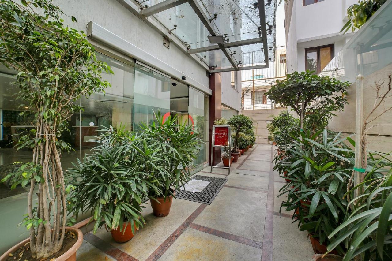 Townhouse Oak Safdarjung Hotel New Delhi Exterior foto